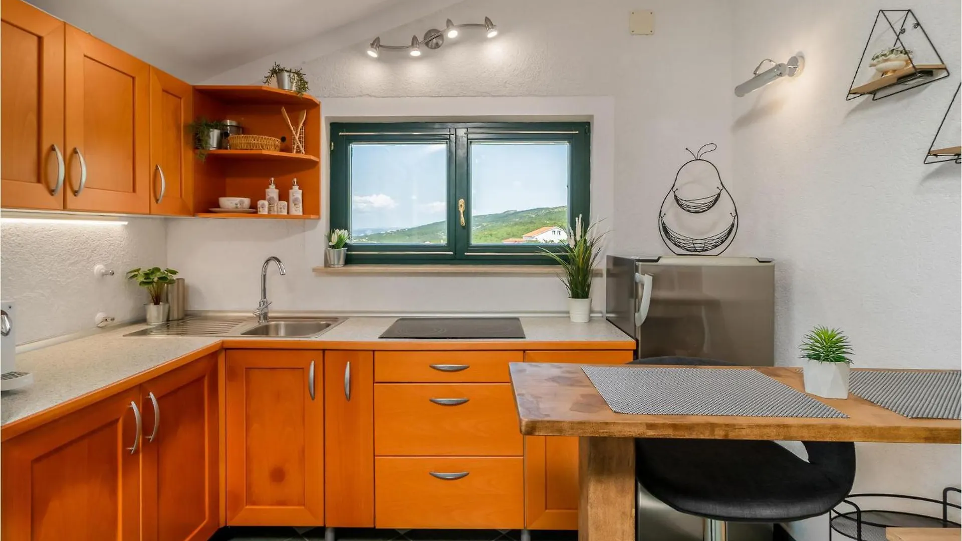 Holiday home Cozy Home In Crikvenica With Sauna